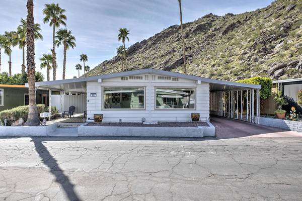 633 Cameo DR, Palm Springs, CA 92264