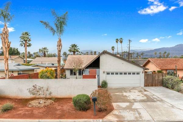 73425 San Nicholas AVE, Palm Desert, CA 92260