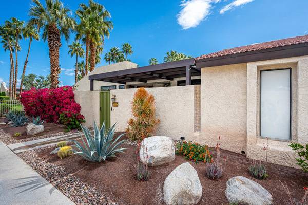 1310 E Andreas RD, Palm Springs, CA 92262