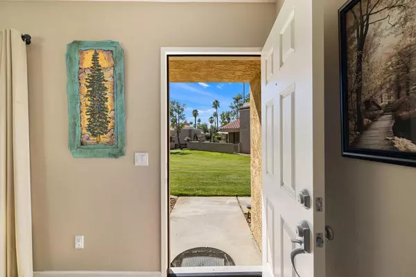 Palm Desert, CA 92260,41552 Aventine CT