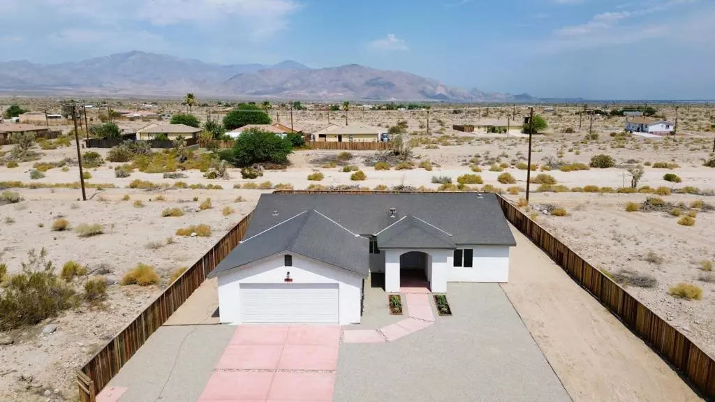 2845 Gram DR, Thermal, CA 92274