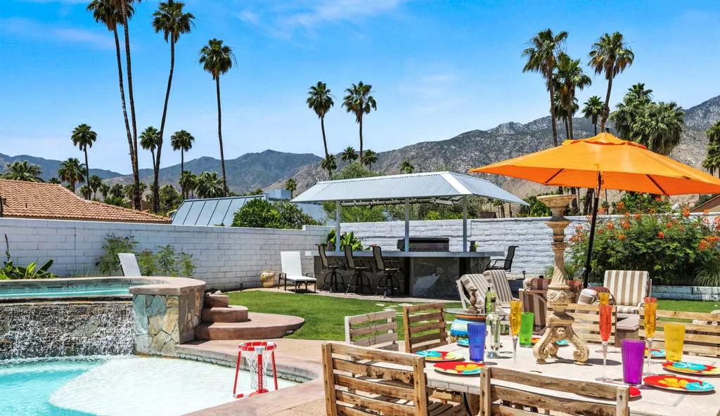 2943 Guadalupe RD, Palm Springs, CA 92264