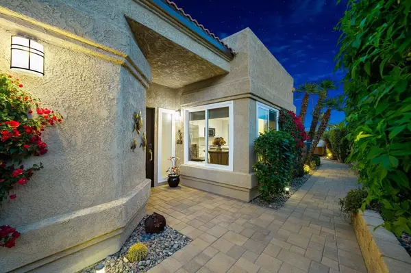 La Quinta, CA 92253,48554 Via Encanto