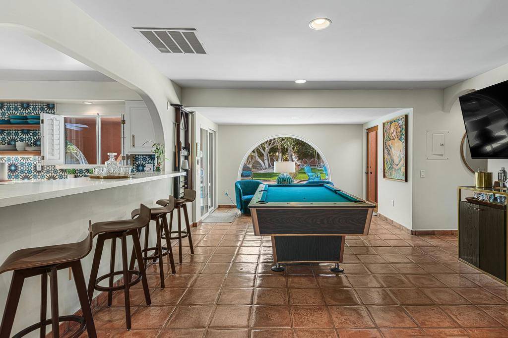 Palm Springs, CA 92262,2525 N Farrell DR
