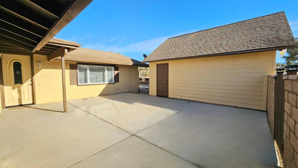 Yucca Valley, CA 92284,8199 Palomar AVE