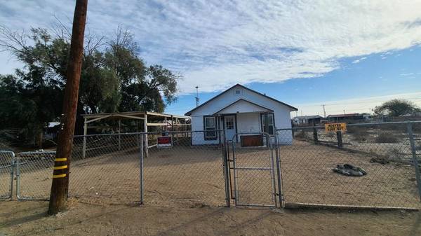 Calipatria, CA 92233,261 5th ST