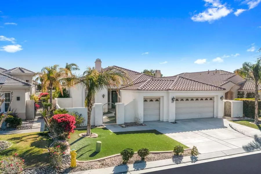 94 Via Las Flores, Rancho Mirage, CA 92270