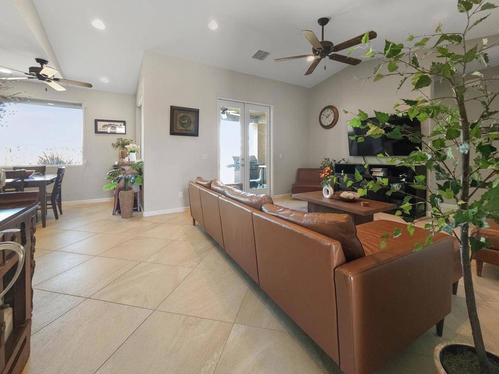 Palm Desert, CA 92211,76726 Kentucky Ave AVE
