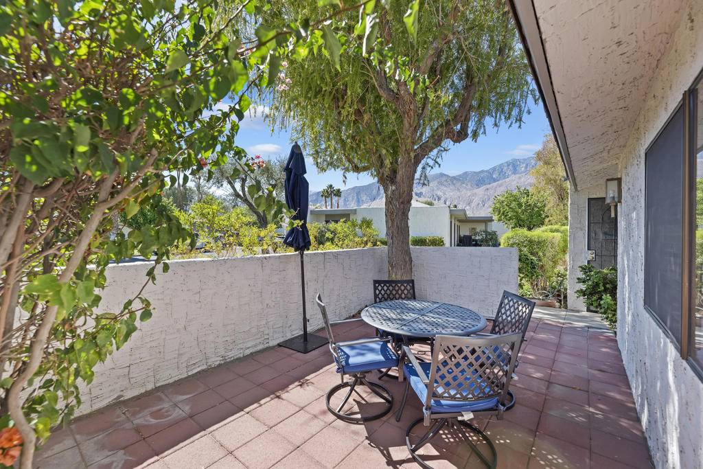 Palm Springs, CA 92264,2240 Sunshine WAY