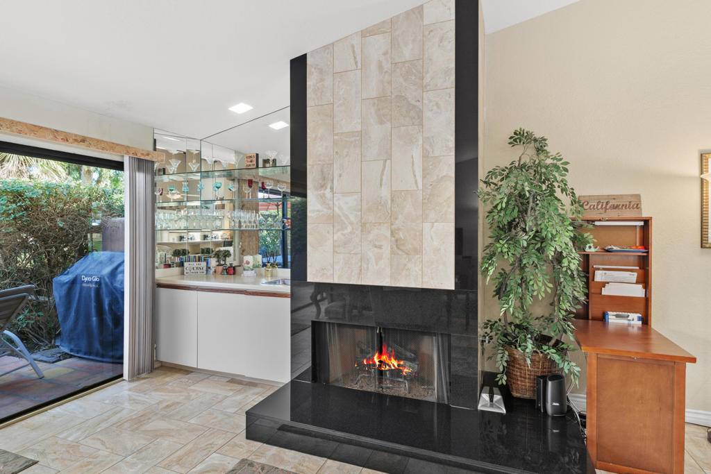 Palm Desert, CA 92211,77620 Woodhaven DR N