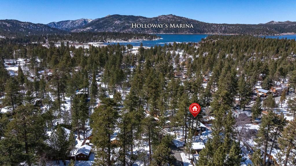 Big Bear, CA 92315,40110 Highland RD