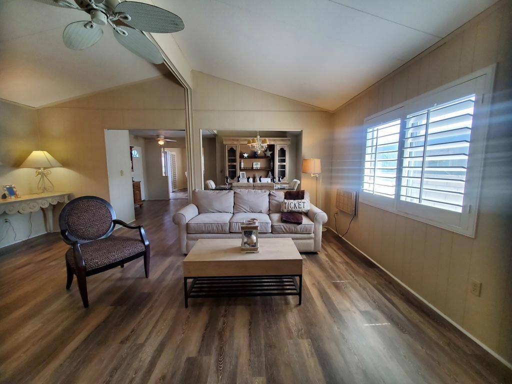 Palm Desert, CA 92260,74647 Azurite CIR E