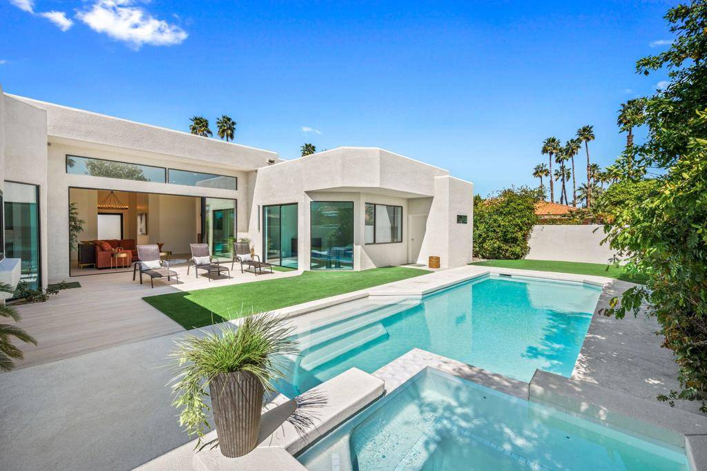 Indian Wells, CA 92210,45350 Mesa