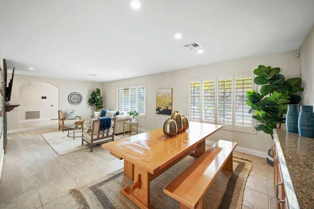 Rancho Mirage, CA 92270,72570 Betty LN