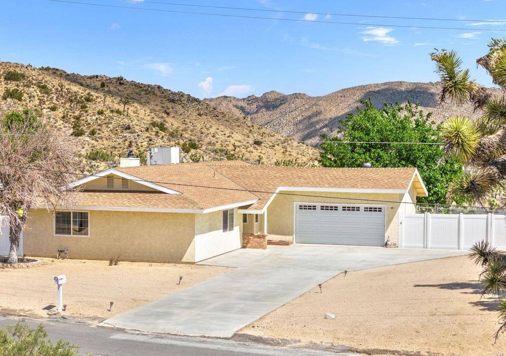 56034 Desert Gold DR, Yucca Valley, CA 92284