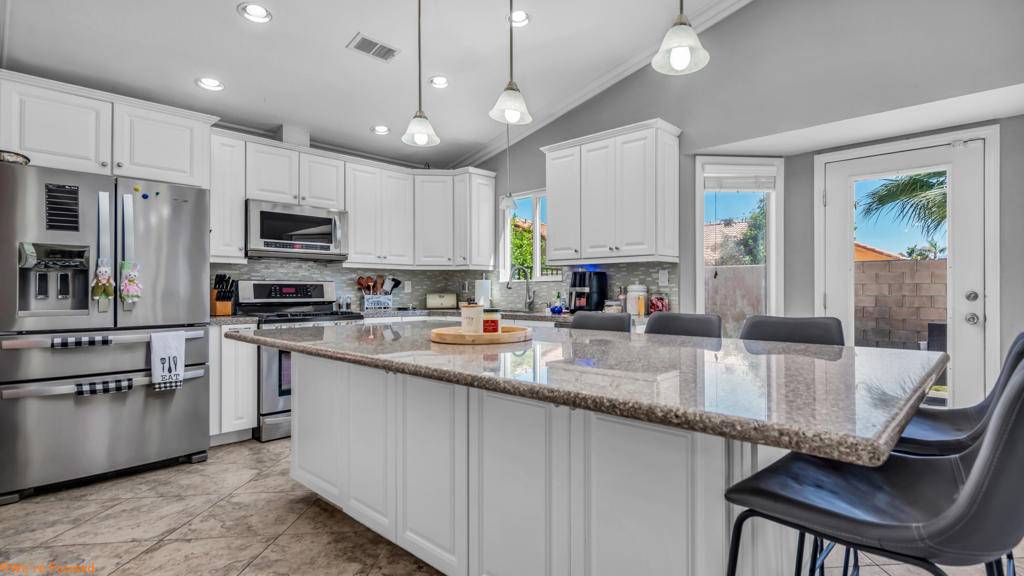 Indio, CA 92201,81393 Avenida Gaviota