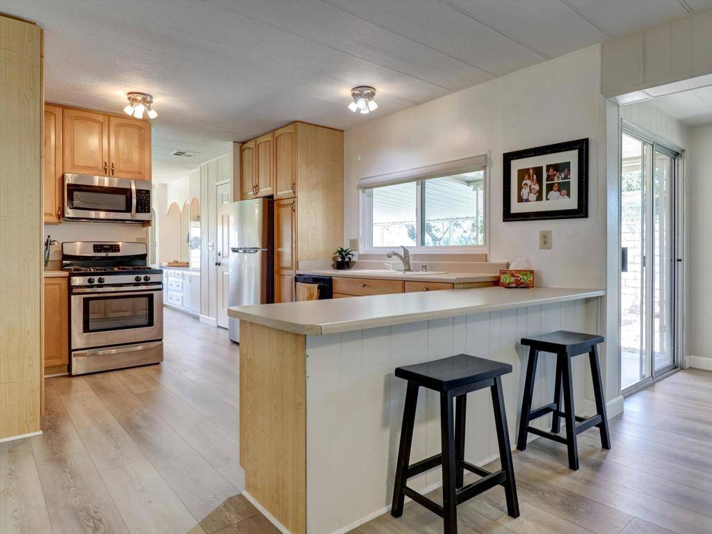 Palm Desert, CA 92260,73731 Kathryn CIR