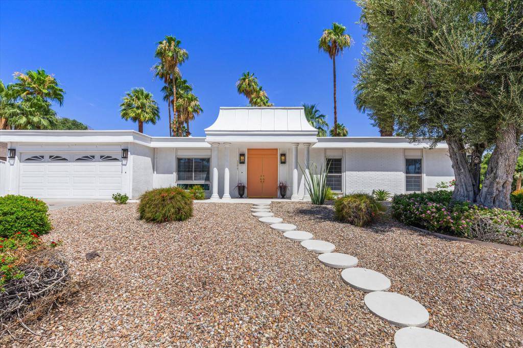 1177 S Farrell DR, Palm Springs, CA 92264
