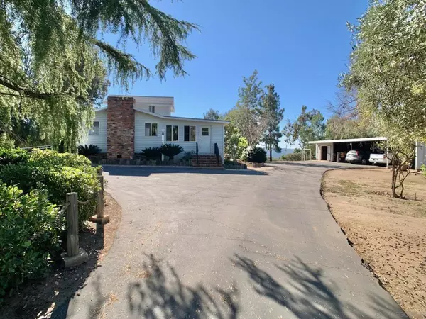 Alpine, CA 91901,621 Alpine Heights Rd