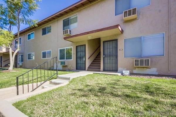 Lakeside, CA 92040,9725 WINTER GARDENS BLVD #113