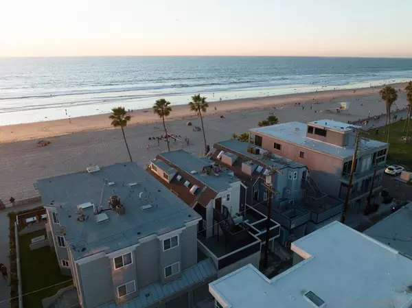 San Diego, CA 92109,2981 Ocean Front Walk B