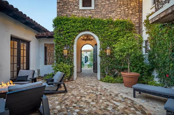 Rancho Santa Fe, CA 92091,18511 Calle La Serra