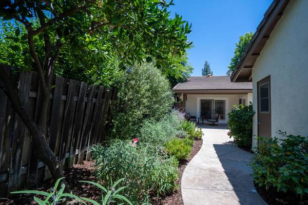 Westlake Village, CA 91361,1146 Stonewall CIR