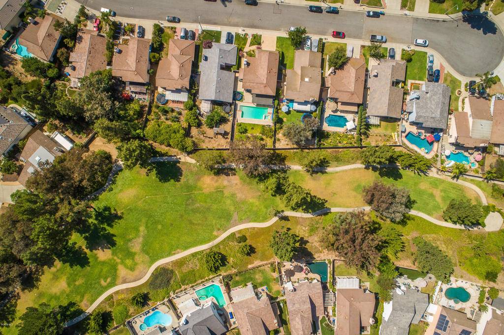 Newbury Park, CA 91320,2358 Yew DR