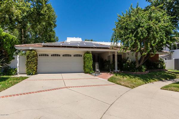 1305 Woodlow CT, Westlake Village, CA 91361