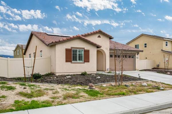 San Jacinto, CA 92582,593 Catalpa Park Way