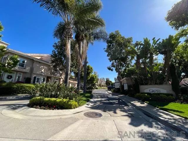 San Diego, CA 92122,7249 Calabria Ct #60