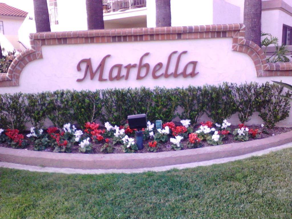 7650 Palmilla Dr. #2, San Diego, CA 92122