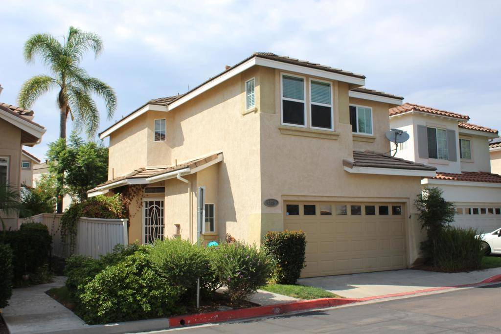 1825 Key Largo Rd, Vista, CA 92081