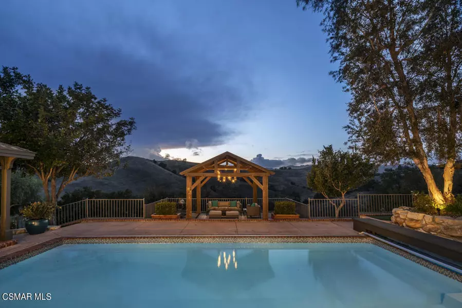 6021 Lapworth DR, Agoura Hills, CA 91301