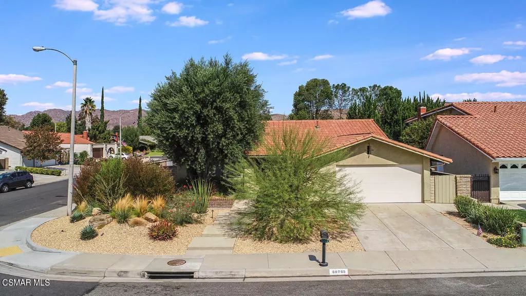 28765 Pisces ST, Agoura Hills, CA 91301