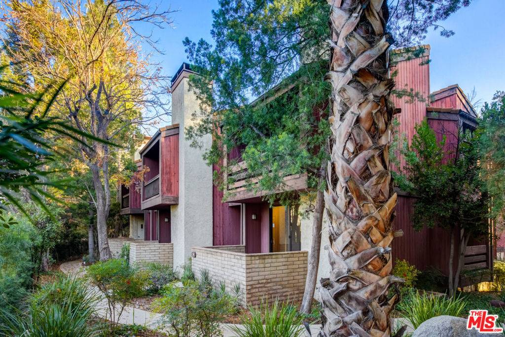 21930 MARYLEE ST #74, Woodland Hills, CA 91367