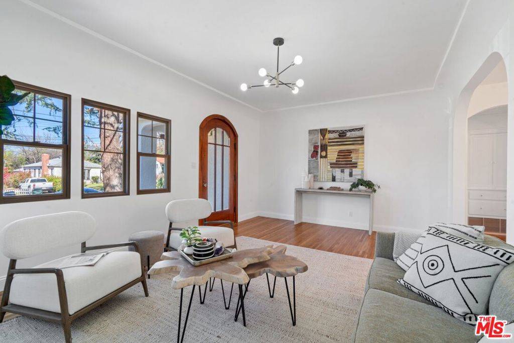 Altadena, CA 91001,3034 GLEN AVE