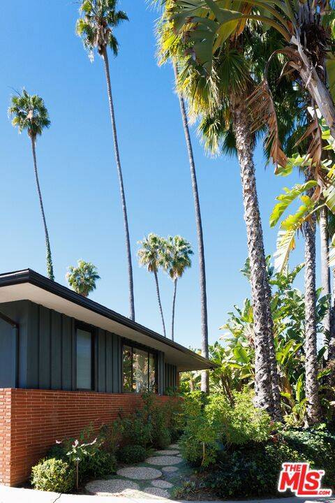 Studio City, CA 91604,3769 VINELAND AVE