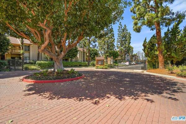 16211 DOWNEY AVE #48, Paramount, CA 90723