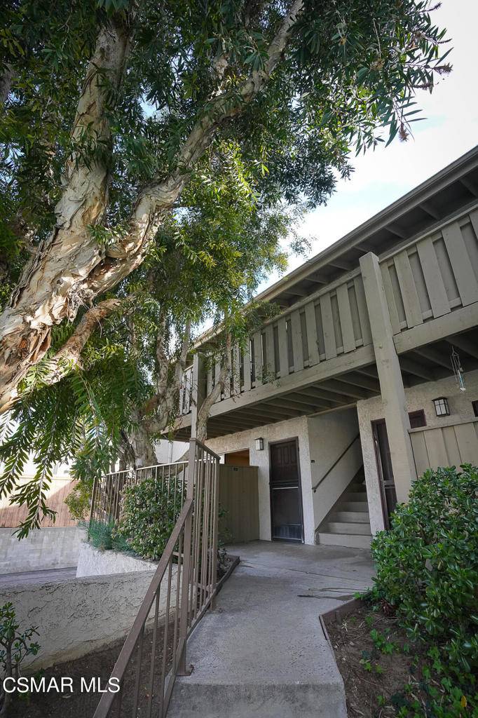 Tarzana, CA 91356,18433 Hatteras ST #209