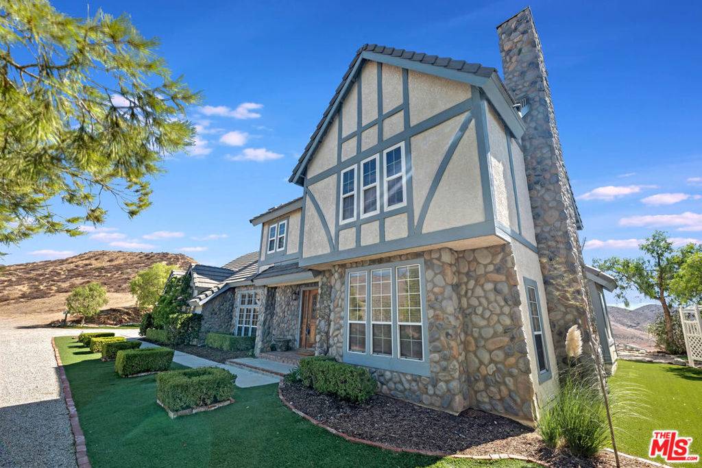 Acton, CA 93510,34880 Via Famero DR