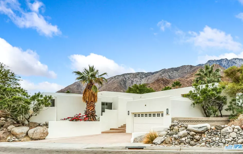 2605 N Girasol AVE, Palm Springs, CA 92262