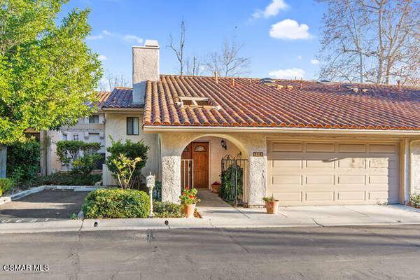 718 N Valley DR, Westlake Village, CA 91362