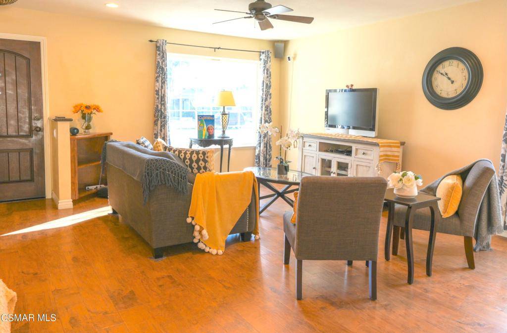Ventura, CA 93003,6947 Swan ST