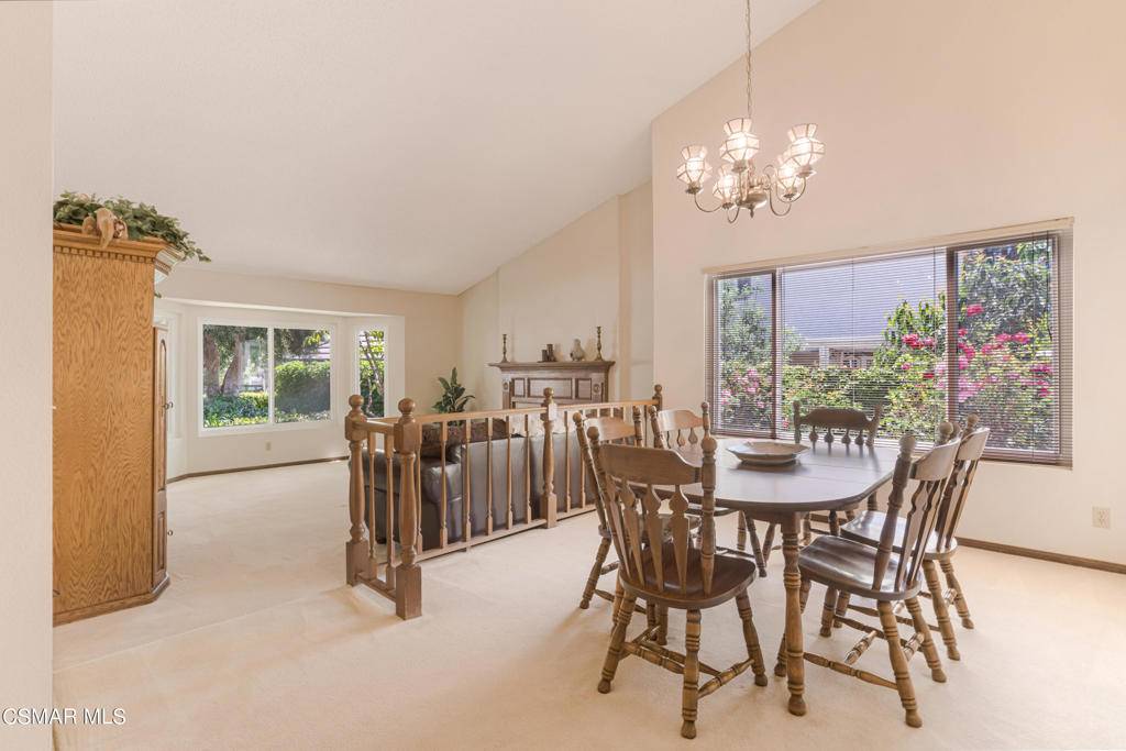 Agoura Hills, CA 91301,29636 Meadowmist WAY