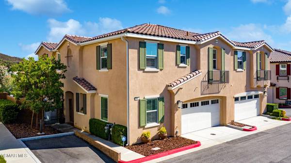 221 Morro WAY #1, Simi Valley, CA 93065