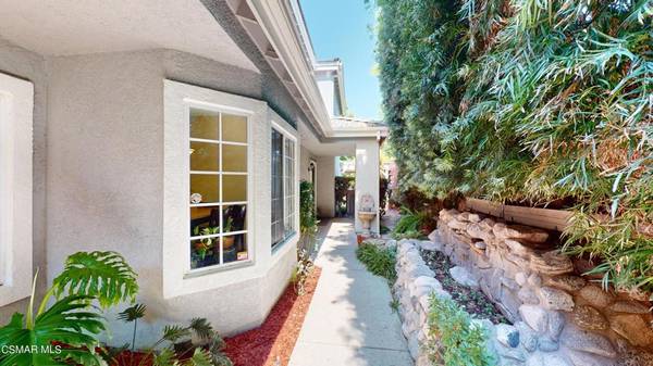 Westlake Village, CA 91362,972 Cedarcliff CT