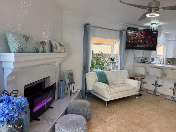 Agoura Hills, CA 91301,5536 Forest Cove LN