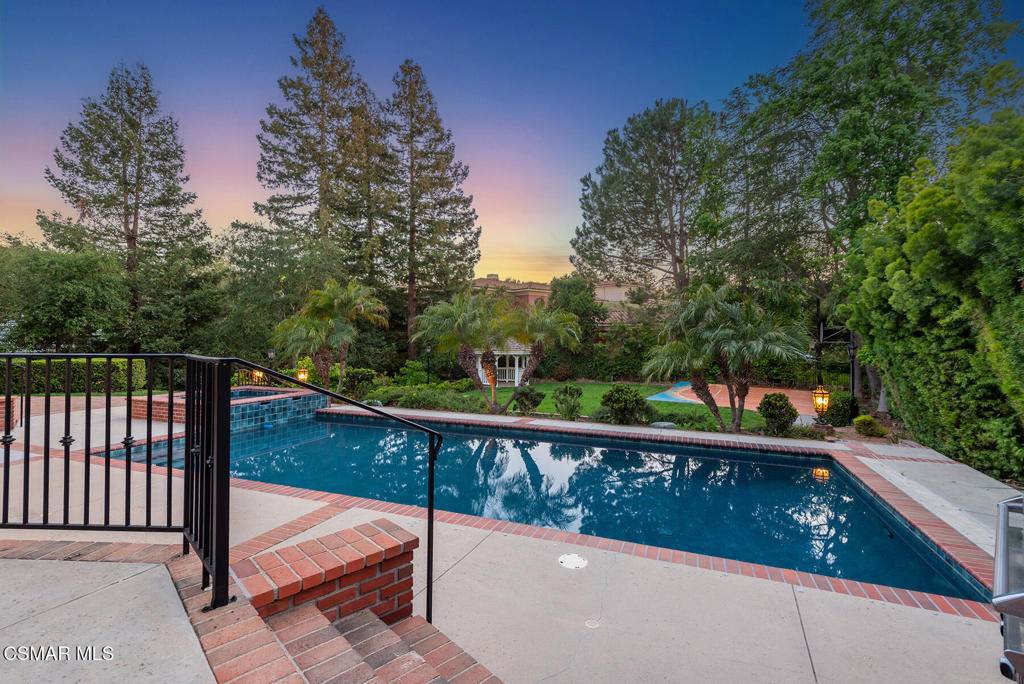 Westlake Village, CA 91362,5320 Long Shadow CT