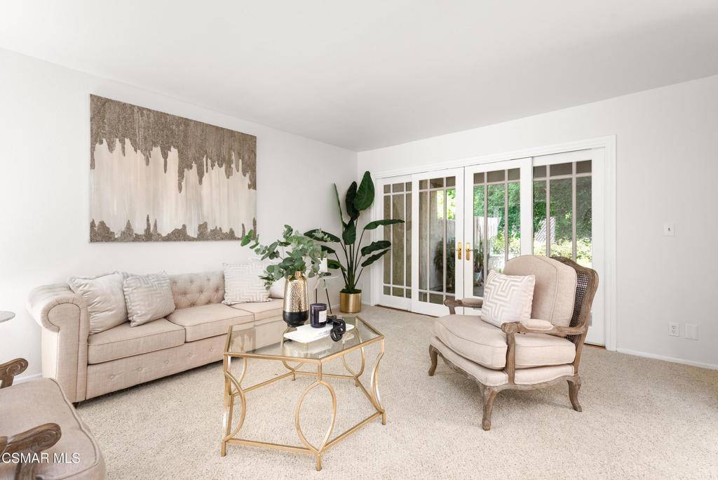 Westlake Village, CA 91362,717 N Valley DR